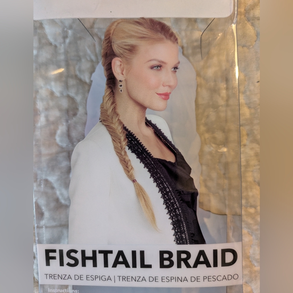 Fishtail Braid - Picture 1 of 5
